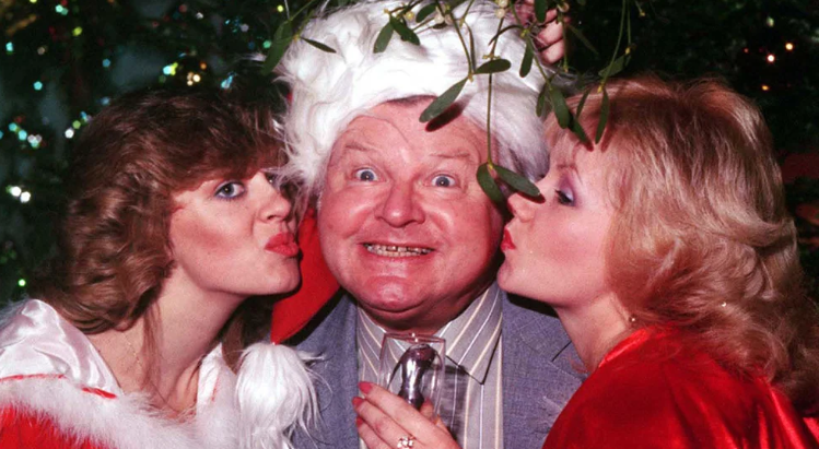 El horrendo final de Benny Hill: chistes póstumos, pánico al sexo y su fortuna a manos de sobrinos que no conoció