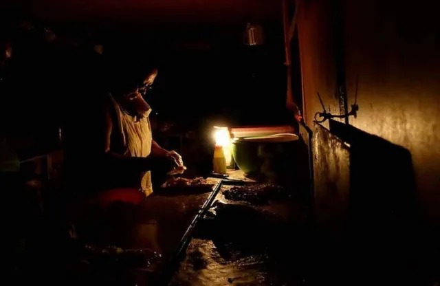 Nuevo apagón “rojito” deja sin luz a varios estados de Venezuela este #8Ene