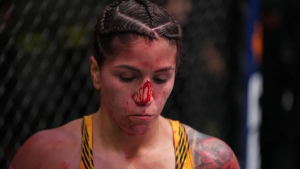 “Soy la desdentada más linda”: Luchadora de UFC se hizo VIRAL al celebrar su triunfo (Fotos)