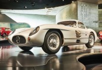 Mercedes de 1955 rompió récord al ser subastado por 135 millones de euros
