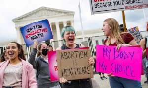 El aborto en EEUU: El fallo del Supremo que lo cambió todo en 2022