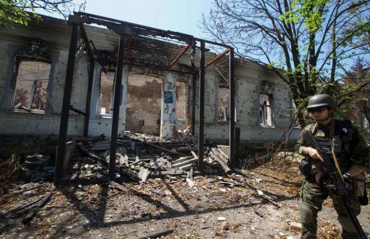 Contaminación de la guerra afectará a Ucrania por décadas, según expertos