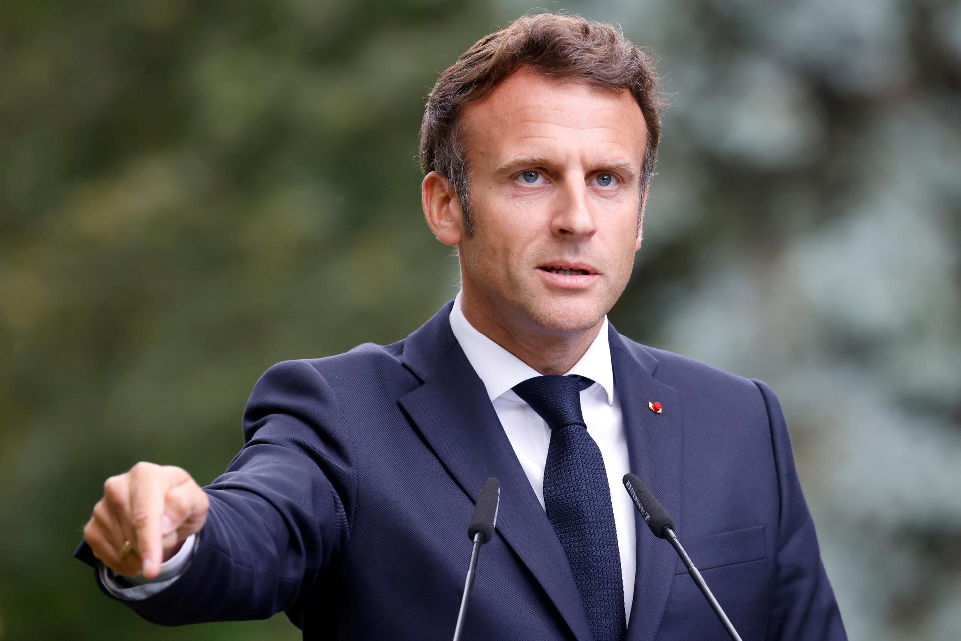 Emmanuel Macron cree que el acuerdo nuclear con Irán aún es posible