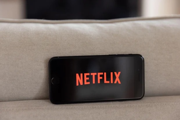 Cinco trucos revolucionarios de Netflix que probablemente no conocías, incluyendo el botón misterioso