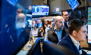 Wall Street abre en negativo y el Dow Jones pierde un 1,81 %