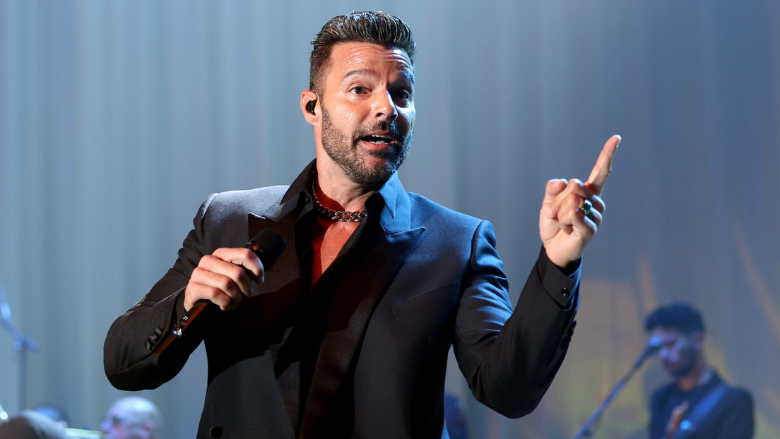 Ricky Martin rompe el silencio ante acusaciones de incesto en su contra