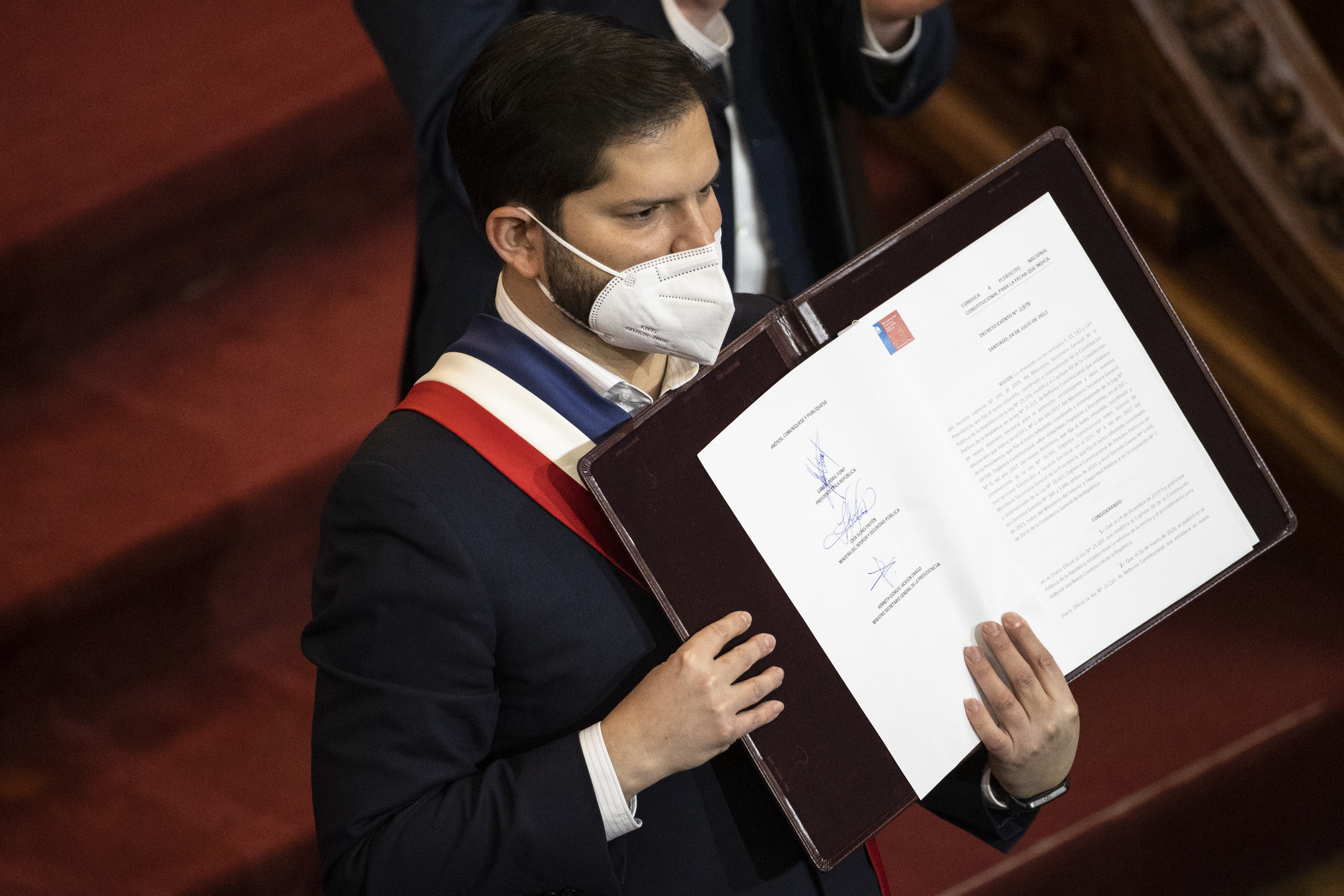 La “tercera vía”, la opción más favorecida en Chile si se rechaza la nueva Constitución