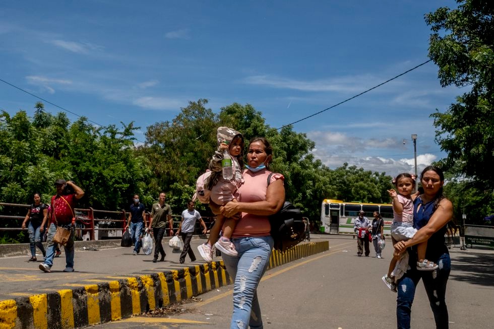 El País: Cúcuta, la frontera que le teme al fantasma del “castrochavismo”