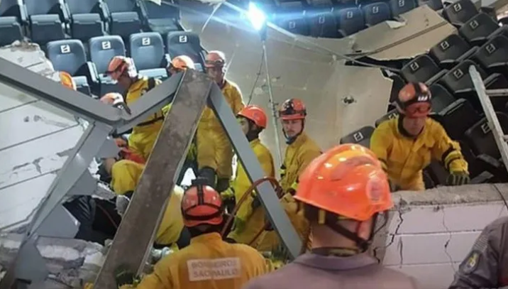 Tragedia en Brasil: nueve personas murieron al derrumbarse un auditorio mientras se realizaba un acto político