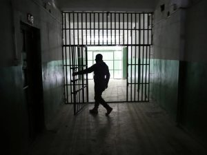 Tres privados de libertad se escaparon de una sede policial en Valle de la Pascua