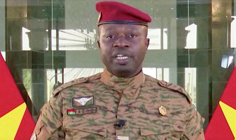 Fue destituido el jefe de la junta militar de Burkina Faso