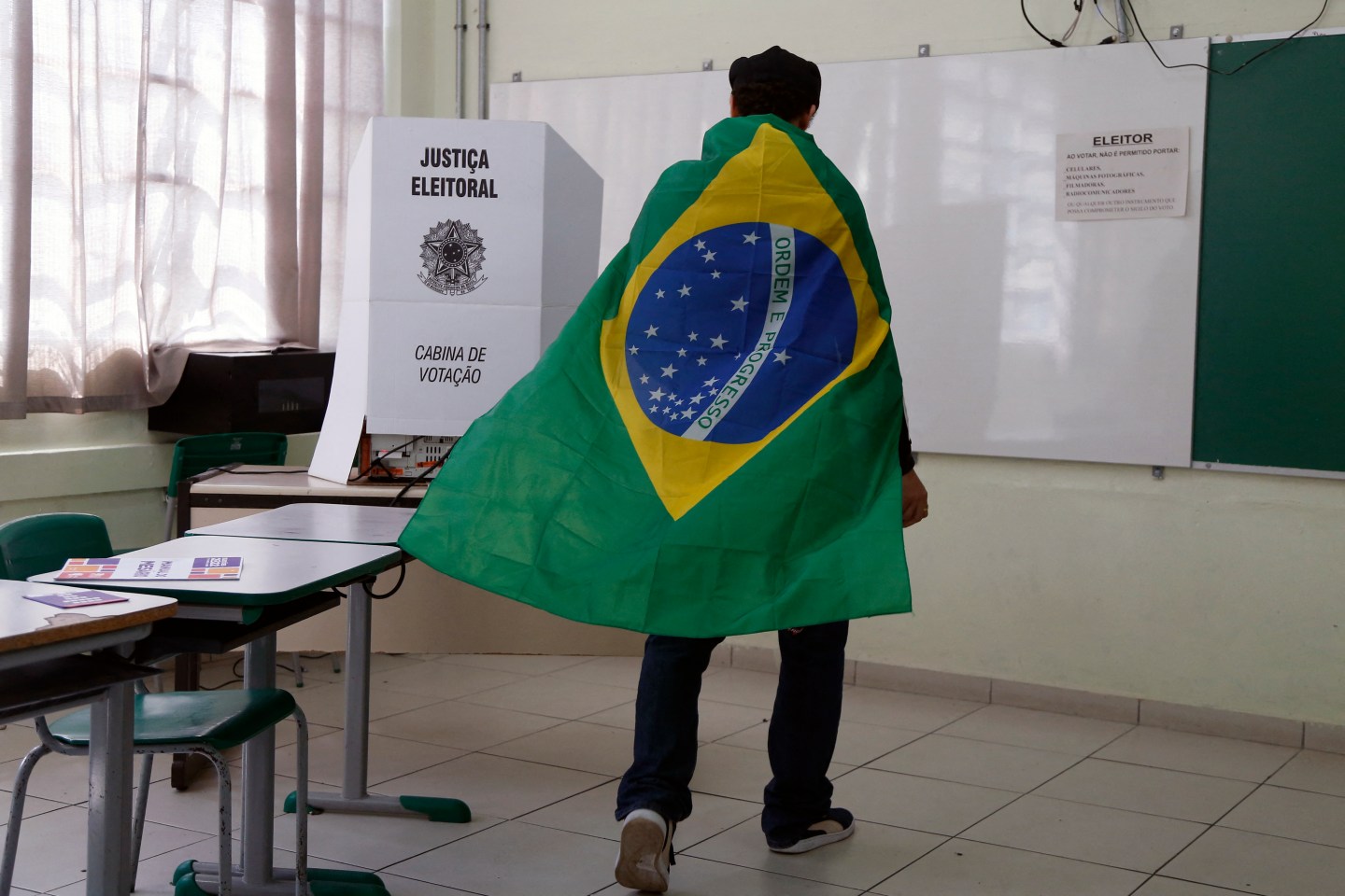 Elecciones en Brasil: Lula lidera comicios con el 76,27 % de los votos escrutados