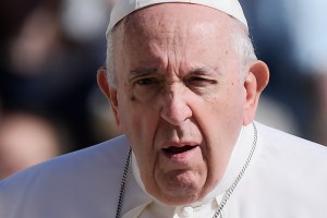 El papa Francisco pide a los brasileños que no caigan en el odio, intolerancia y violencia