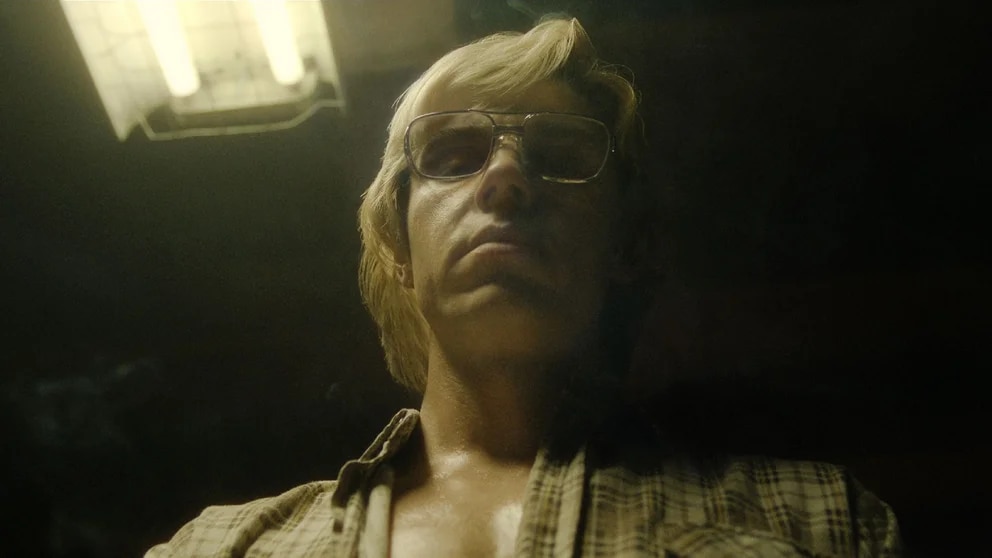 Serie de Jeffrey Dahmer alcanza las mil millones de horas visualizadas en Netflix