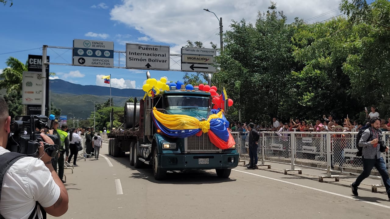 Más de un millón de dólares por intercambio comercial se ha registrado por la frontera en las últimas tres semanas