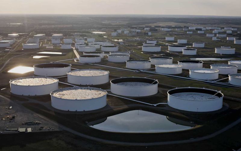 EEUU liberará 15 millones de barriles de petróleo de su reserva estratégica (Video)