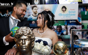 Iglesia Maradoniana realizó su primera boda en México (Fotos)