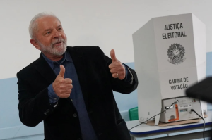 Lula da Silva: El país necesita recuperar el derecho de ser feliz
