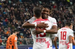 Leipzig selló su pase a octavos de Champions tras aplastar al Shakhtar