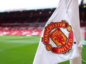 El Manchester United perfila su venta: representantes se reunirán con candidatos a comprar el club