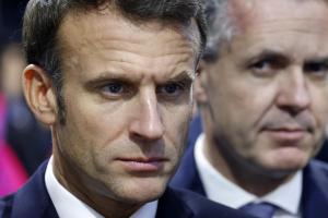 Macron rompe silencio ante creciente ira popular por la polémica reforma de pensiones en Francia