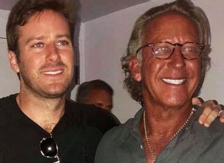 Murió el magnate Michael Armand, padre del actor Armie Hammer