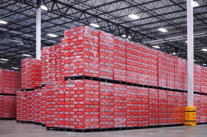 Budweiser reveló qué hará con las cervezas que le prohibieron vender en los estadios de Qatar