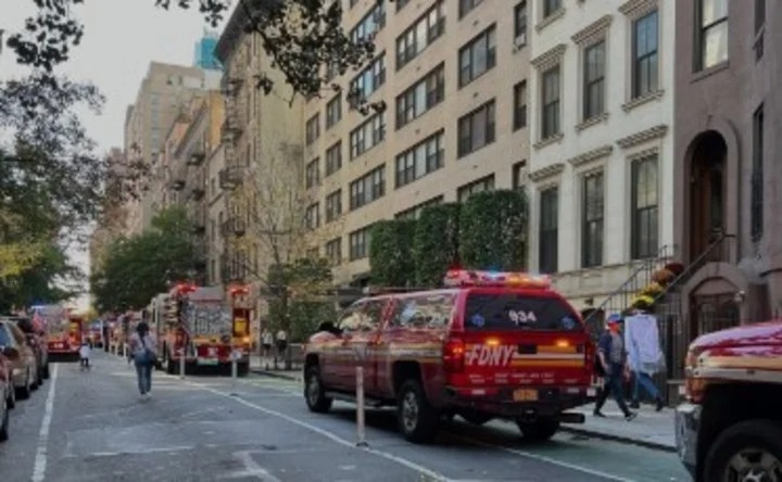 La batería de una bicicleta eléctrica provocó un feroz incendio en Nueva York y dejó 38 heridos (VIDEO)