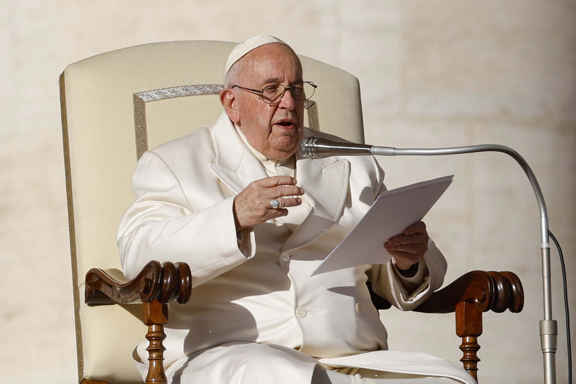 El papa Francisco pide la paz para Ucrania y resto de países atormentados por la guerra