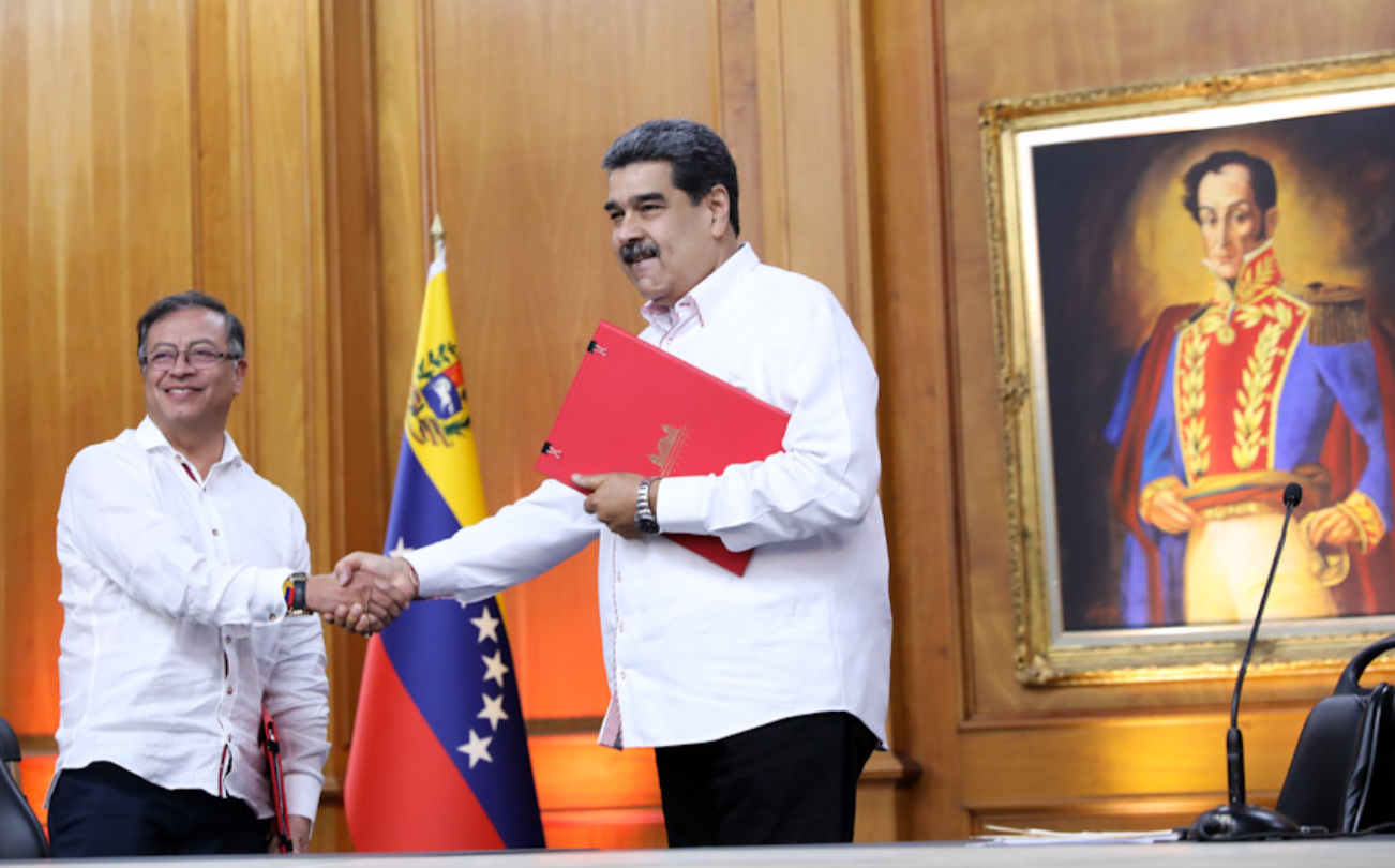 Maduro adelantó que se suscribirá de nuevo a la Comunidad Andina de Naciones
