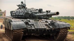“Los ucranianos lo saben usar”: EEUU enviará por primera vez 45 tanques soviéticos a Ucrania