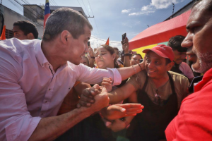 Guaidó reafirmó su compromiso por restituir la democracia y la libertad en Venezuela (Video)