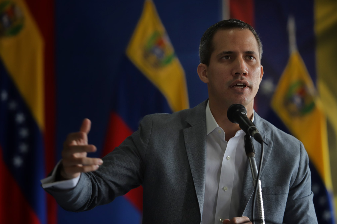 “Nunca vamos a dejar solos a los venezolanos”: Juan Guaidó insistió en la primaria (Video)