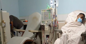 Pacientes renales en Paria mueren de mengua por la inoperatividad del servicio de diálisis del SAD