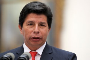 Fiscal general de Perú presenta denuncia contra Pedro Castillo por casos de ascensos irregulares en FFAA