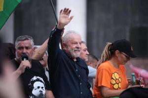 Lula asks Brazil’s new foreign minister to restore ties with Maduro’s Venezuela