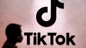 TikTok y Vevo unen fuerzas con un programa televisión