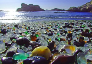 Fue un basurero y hoy es la playa de California más popular en Instagram: La increíble historia de Glass Beach