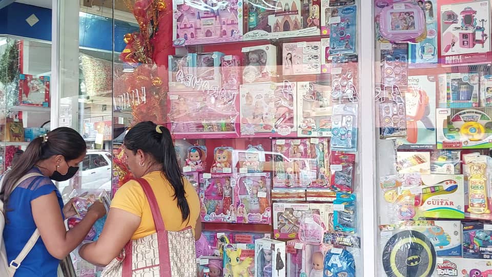 ¡Decepcionados! Comerciantes del sur de Anzoátegui se quedaron con la ganas de vender más en Navidad