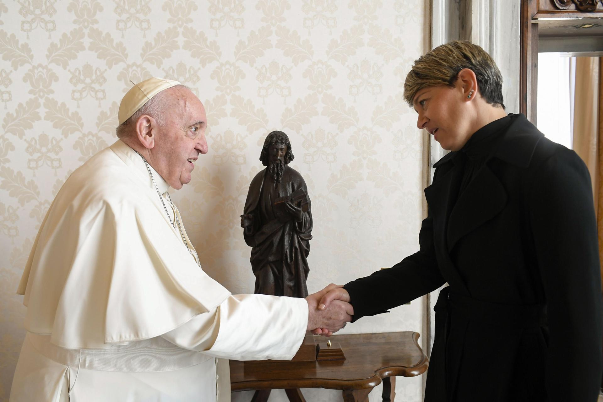 El papa Francisco recibió en audiencia a la primera dama de Colombia