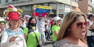 Las calles de Barquisimeto se abarrotaron de empleados públicos este #23Ene