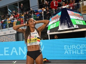 La atleta belga Nafissatou Thiam batió récord del mundo de pentatlón