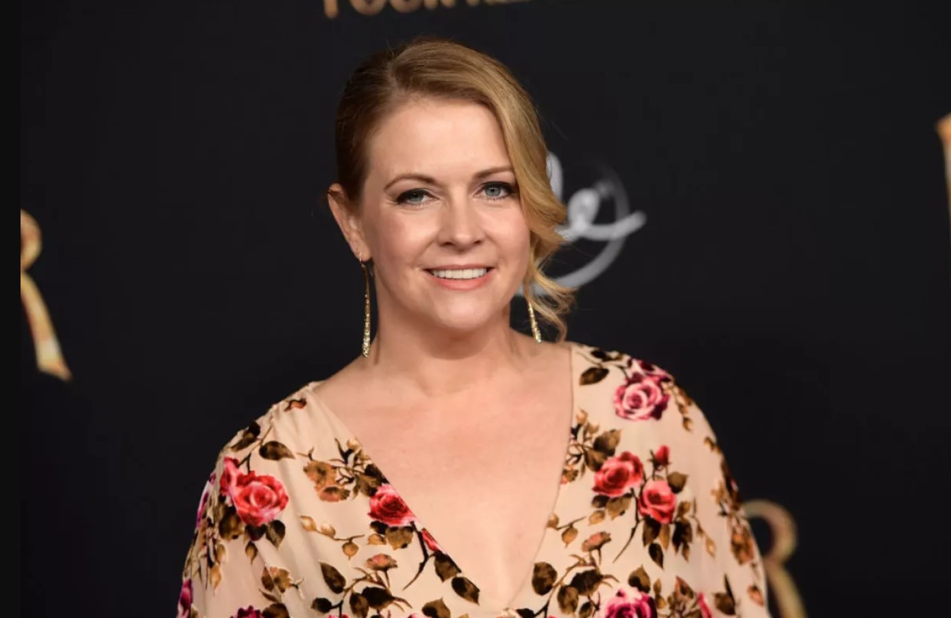 La actriz Melissa Joan Hart reveló cómo ayudó a los estudiantes a escapar del tiroteo en Nashville