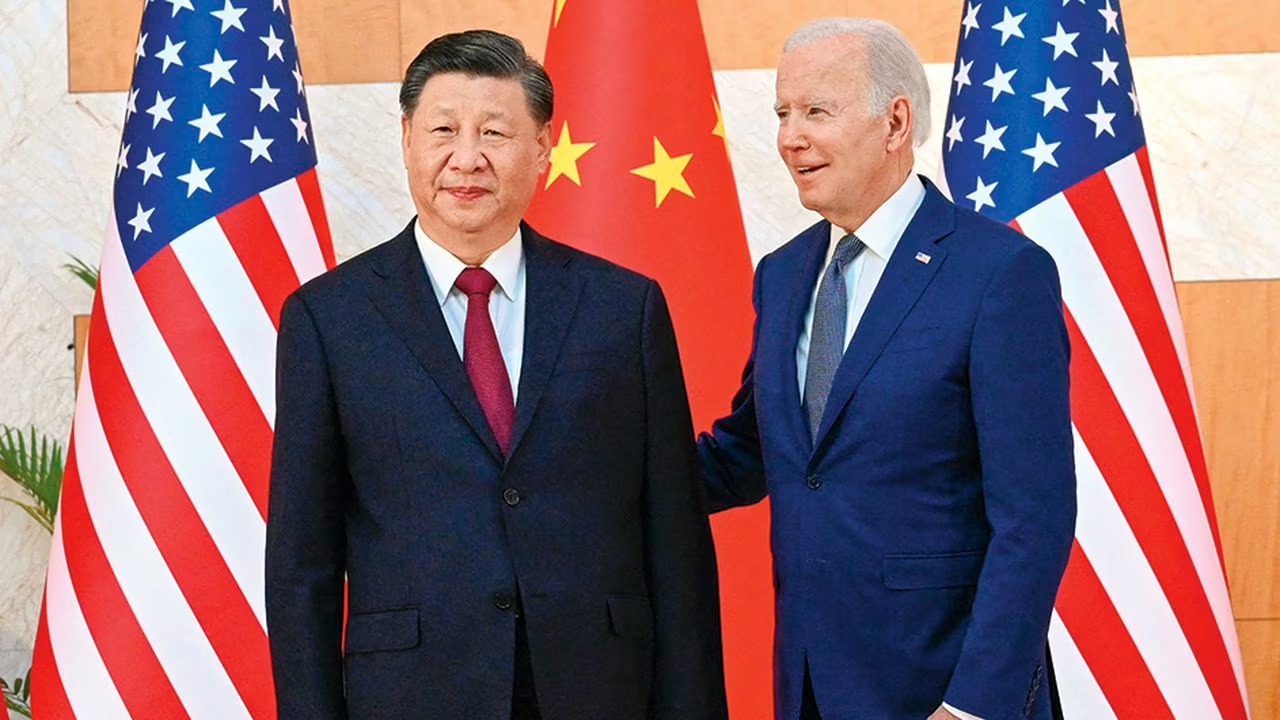 Antony Blinken y el canciller chino preparan posible encuentro entre Joe Biden y Xi Jinping