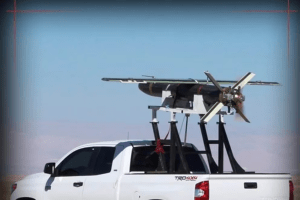 Irán probó un nuevo drone suicida con 50 kilos de explosivo y un alcance de 450 kilómetros