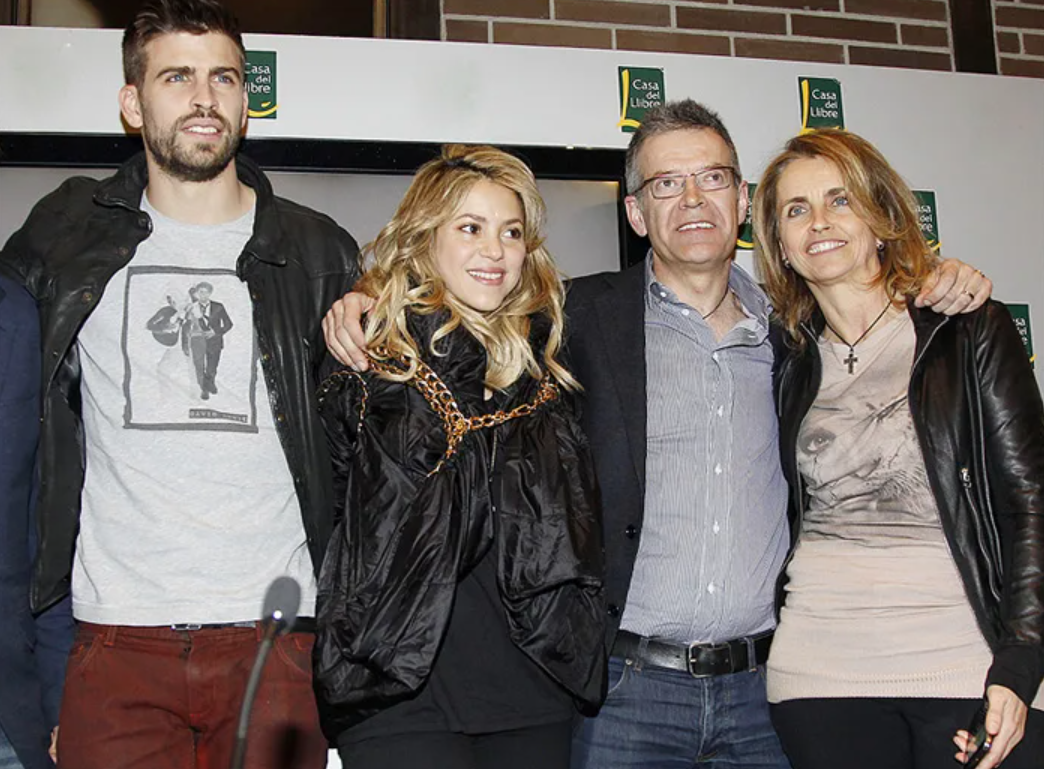 ¿Mudanza repentina? Papá de Piqué habría corrido a Shakira de su casa