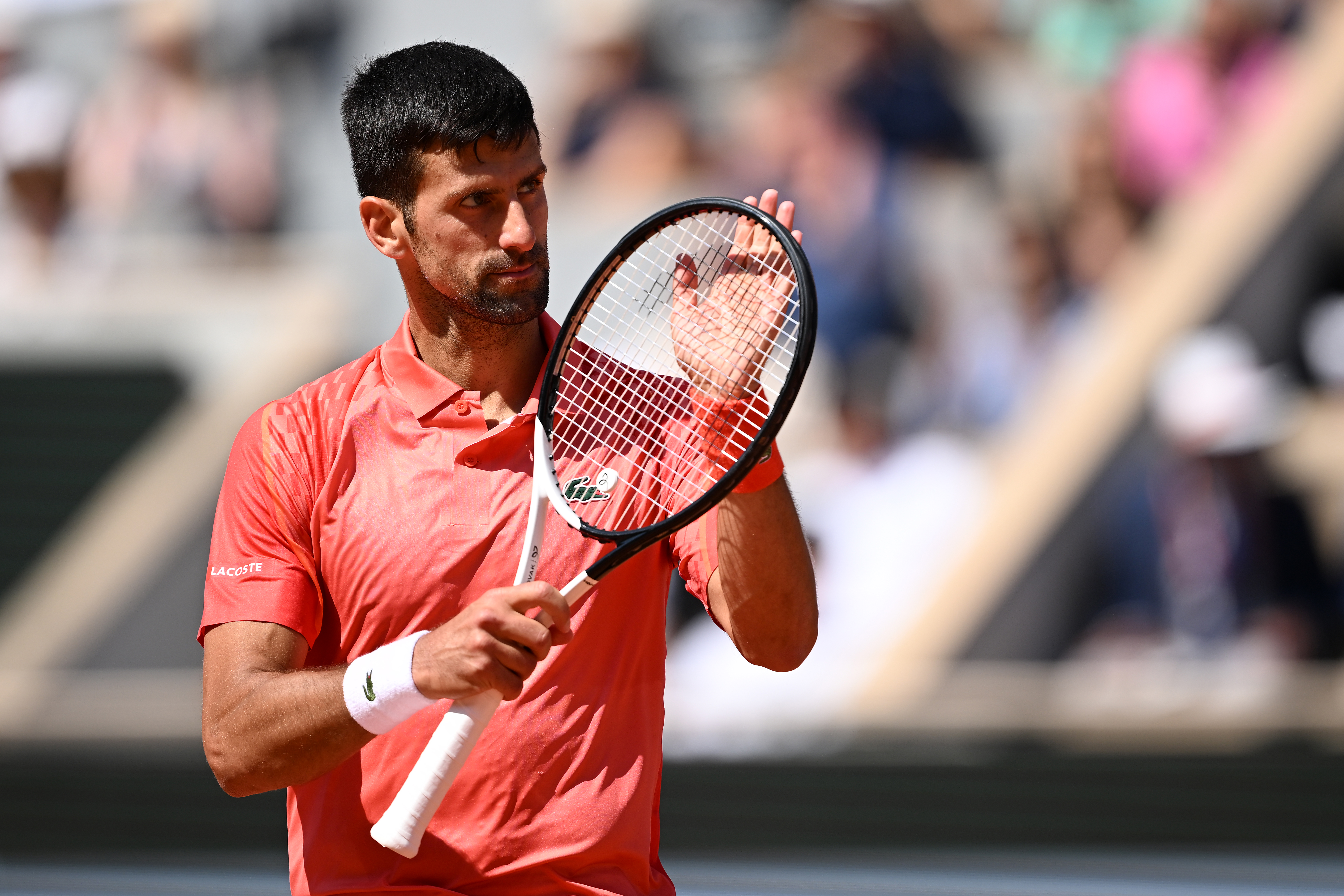 Djokovic lleva el conflicto de Kosovo a Roland Garros