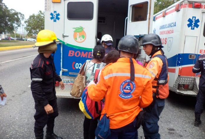 Murió conductor al chocar su vehículo contra un árbol en Carabobo