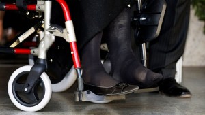 ¡Impactante! Abuela en silla de ruedas murió atropellada al cruzar una calle de Brooklyn