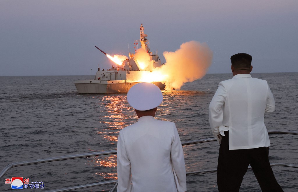 Corea del Norte lanzó varios misiles de crucero al mar Amarillo